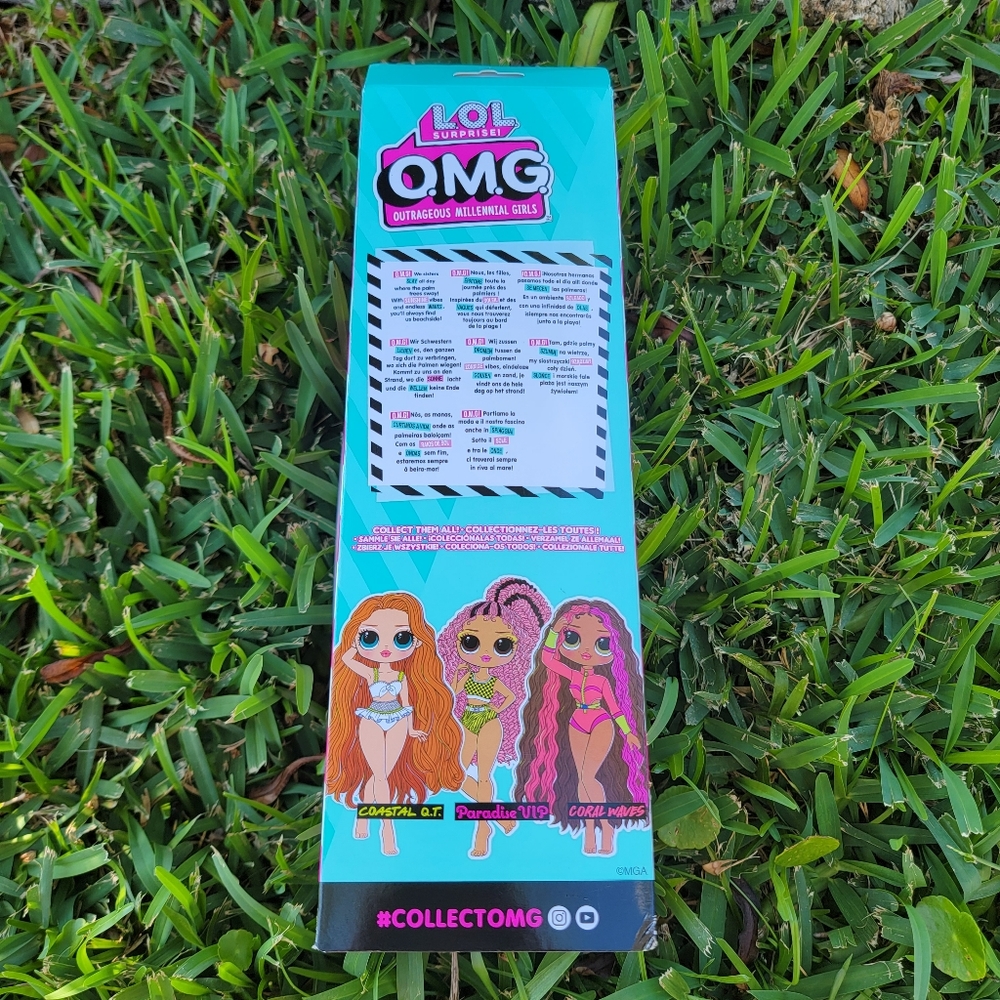 NWT LOL PARADISE VIP SWIM DOLL - Picture 7 of 7